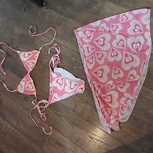 NWOT Amazon string bikini and matching sarong size large